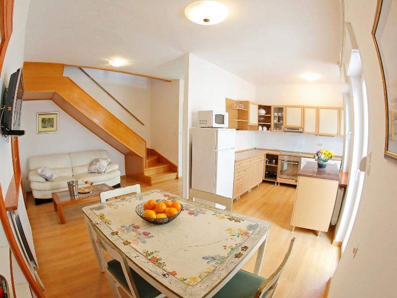 Apartments Lili Задар Екстериор снимка